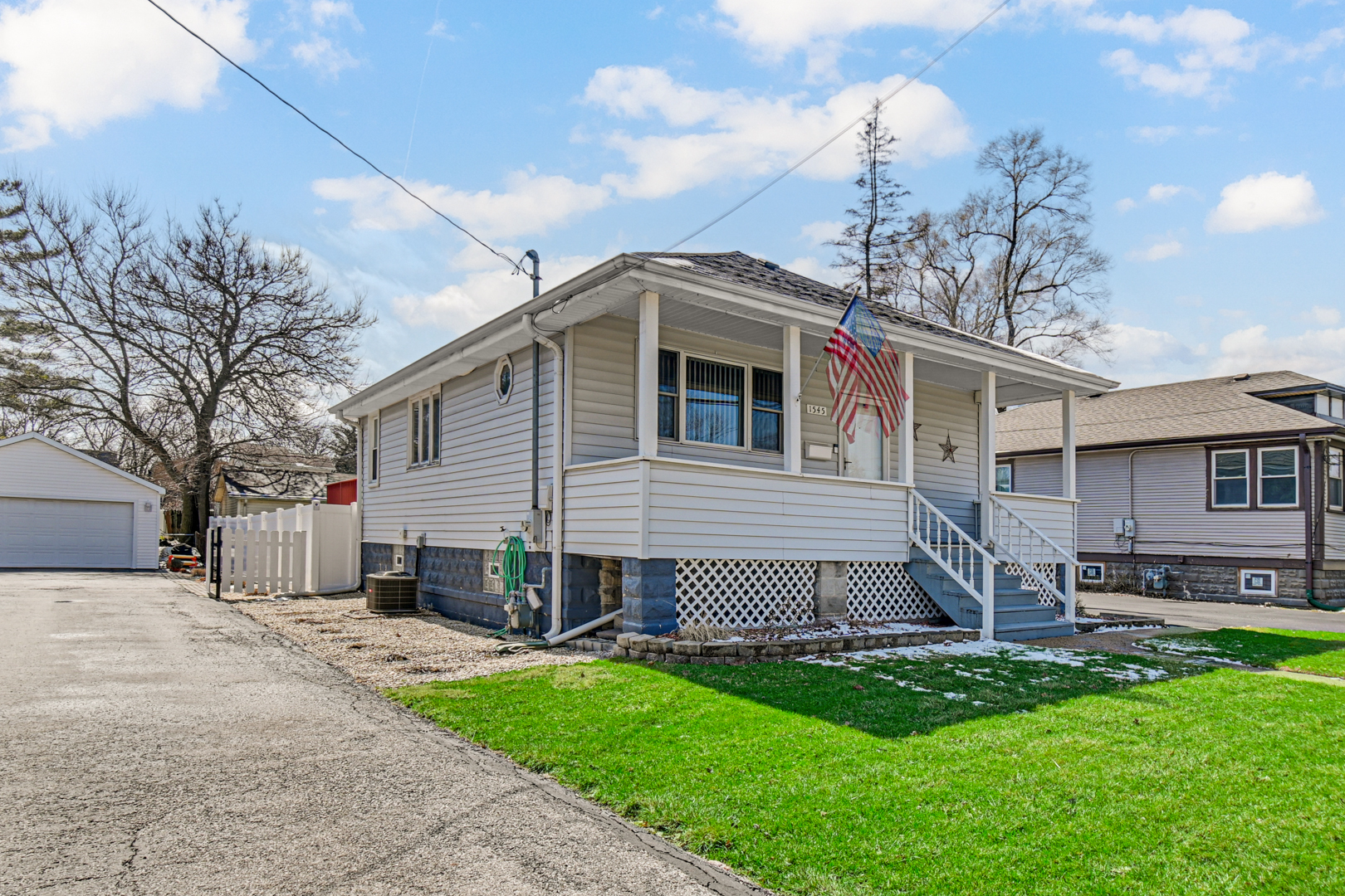 1545 Ridge Road Homewood, IL 60430 - Photo 4 of 20