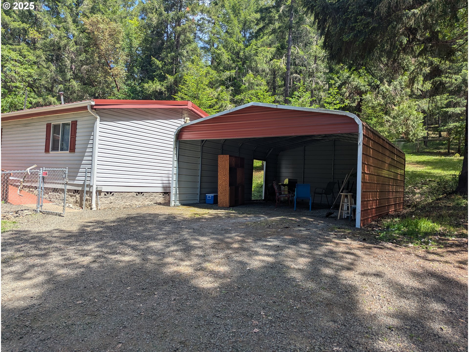901 Byron Creek Road Winston, OR 97496 - Photo 8 of 33 Carport
