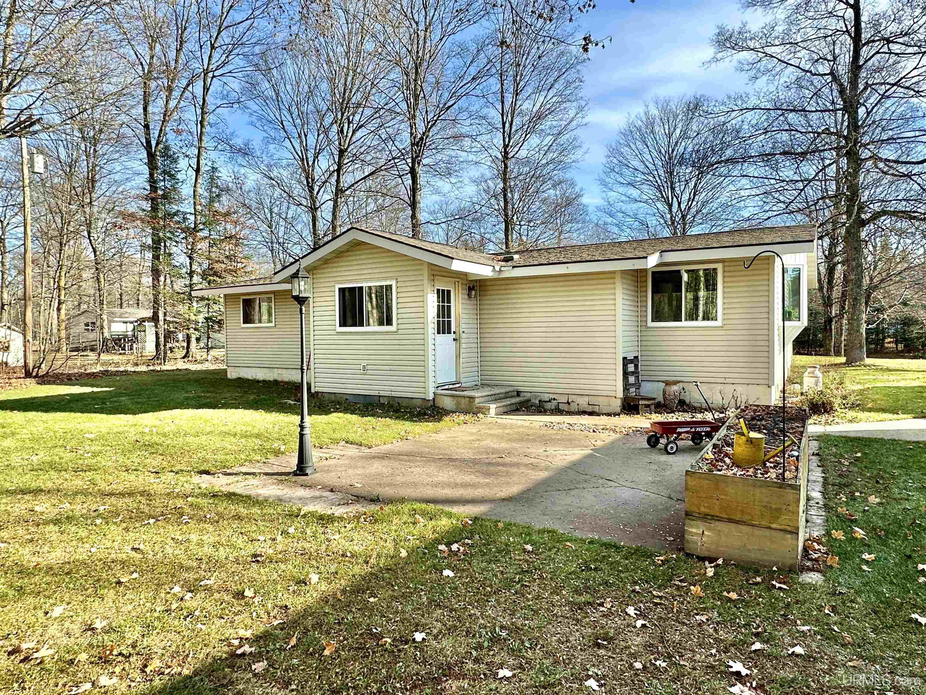 10661 South 75 Road Rapid River, MI 49878 - Photo 41 of 47