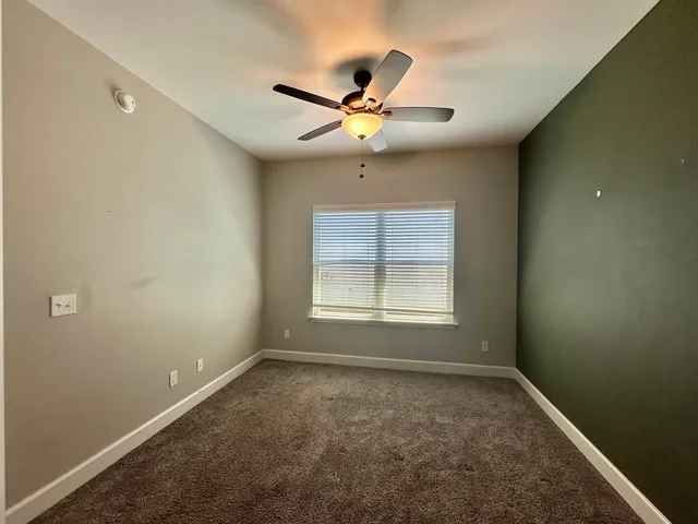 $2,400 | 5173 Lexington Road, Tallahassee, FL 32311