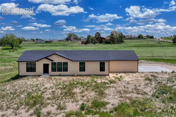 $769,900 | Undisclosed Address, Elizabeth, CO 80107
