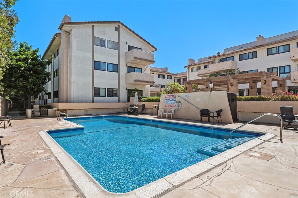 12300 Montecito Road, Unit 39 Seal Beach, CA 90740 - Photo 35 of 41 Community Pool