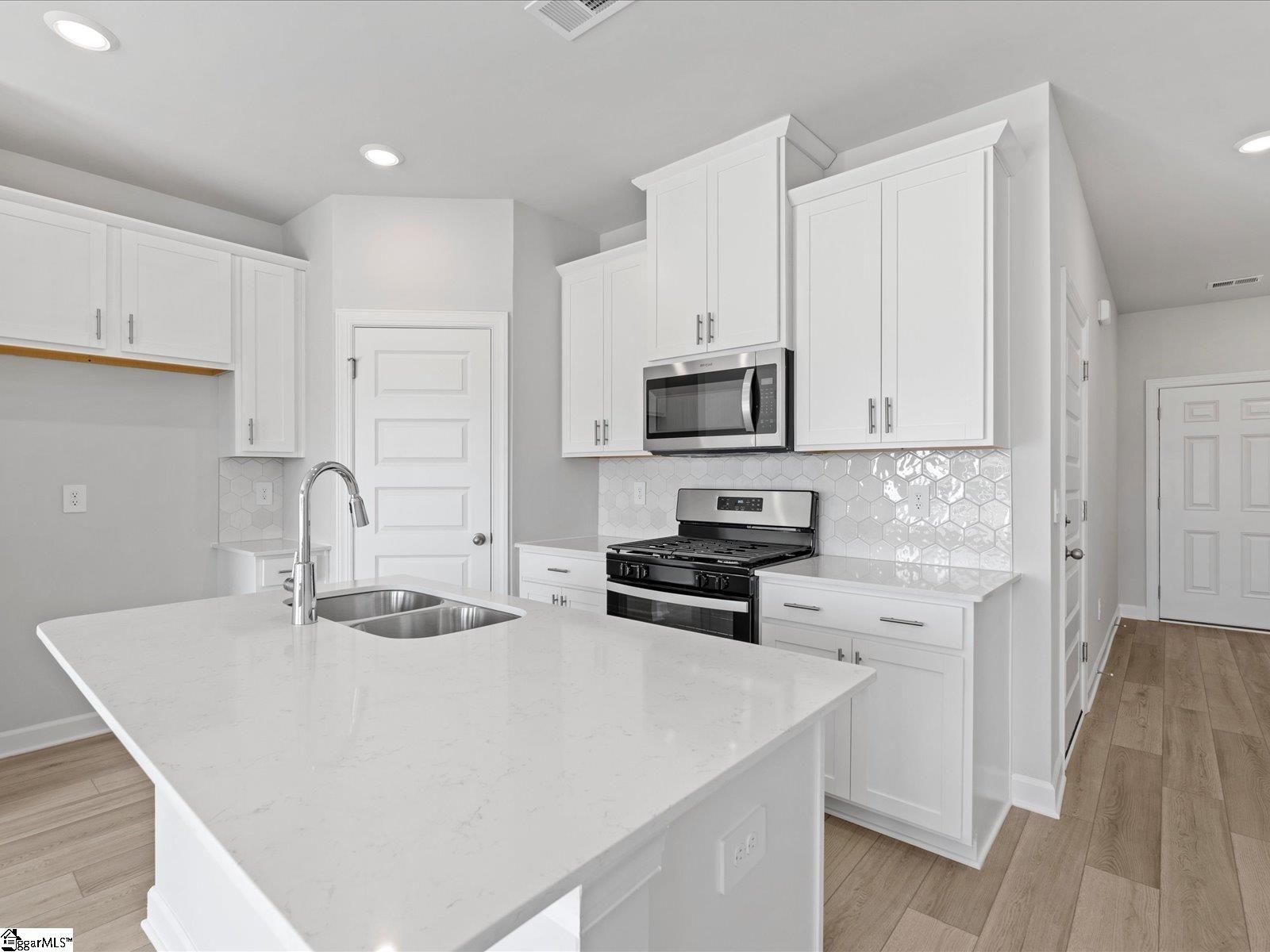 217 Cupid Court Greer, SC 29651 - Photo 7 of 26