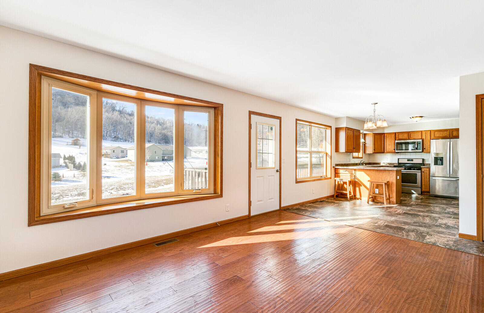 500 Whitetail Drive Stoddard, WI 54658 - Photo 20 of 28 14_500WhitetailDr_LivingRm4_mls