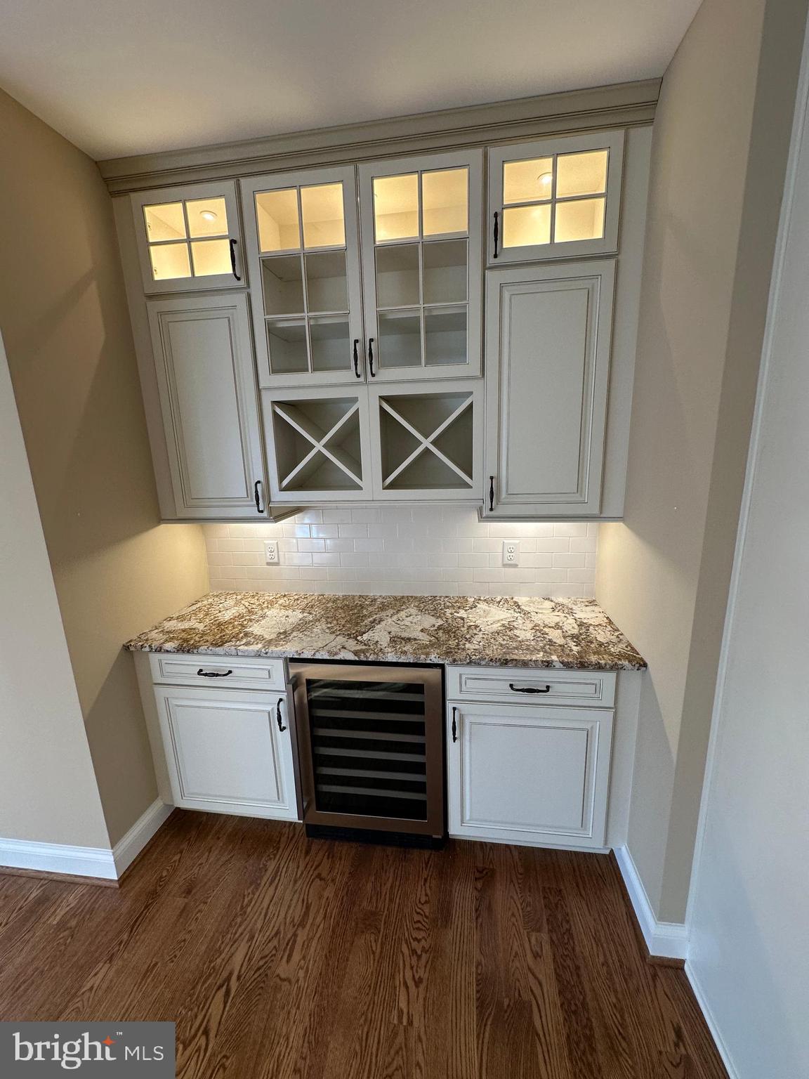 1 Keval Gyan Way Winchester, VA 22603 - Photo 26 of 48 a kitchen with granite countertop a sink and a stove