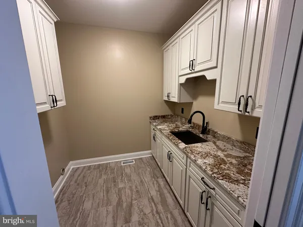 $1,029,900 | 1 Keval Gyan Way, Winchester, VA 22603