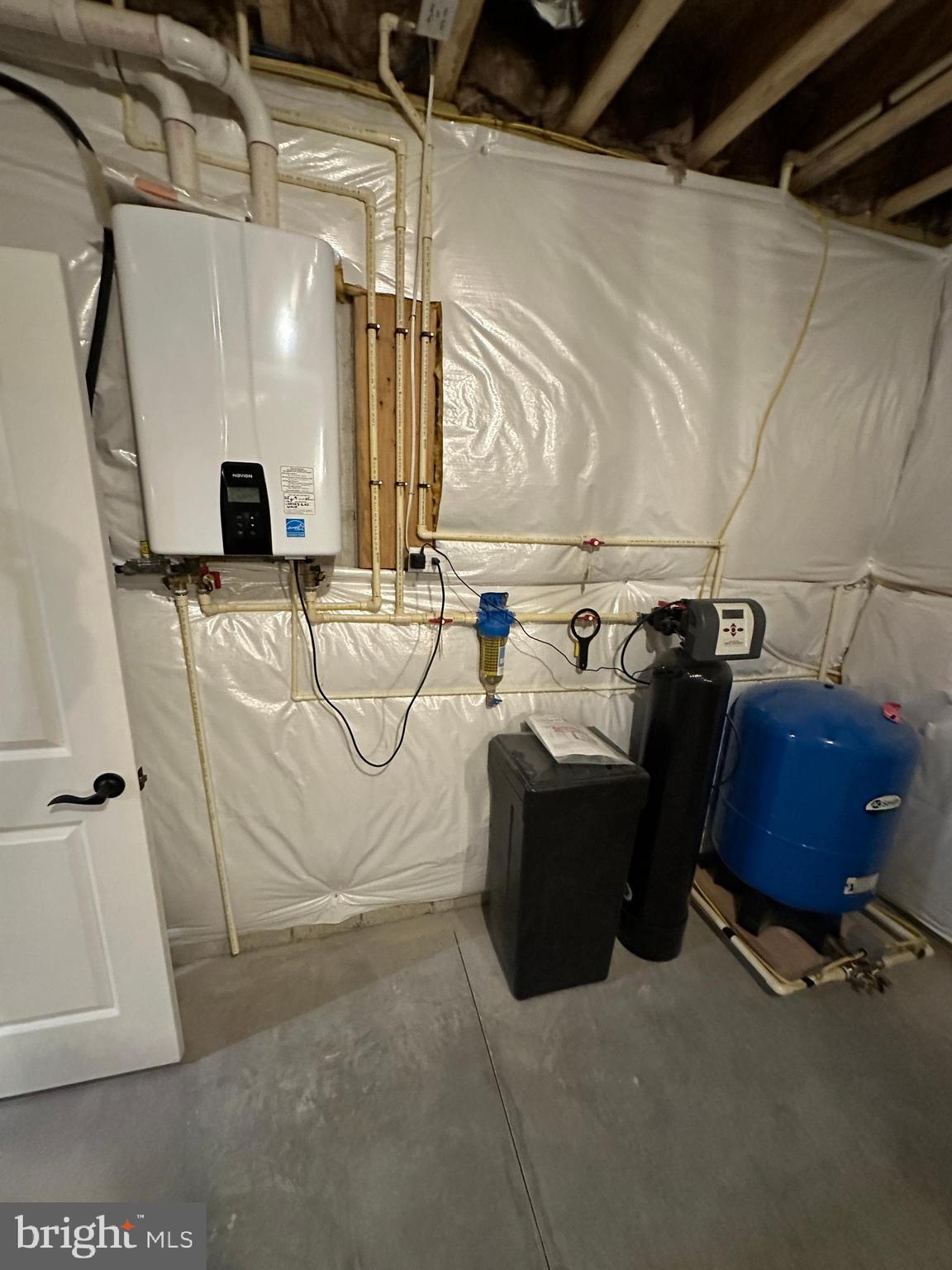 1 Keval Gyan Way Winchester, VA 22603 - Photo 42 of 48 a view of utility room