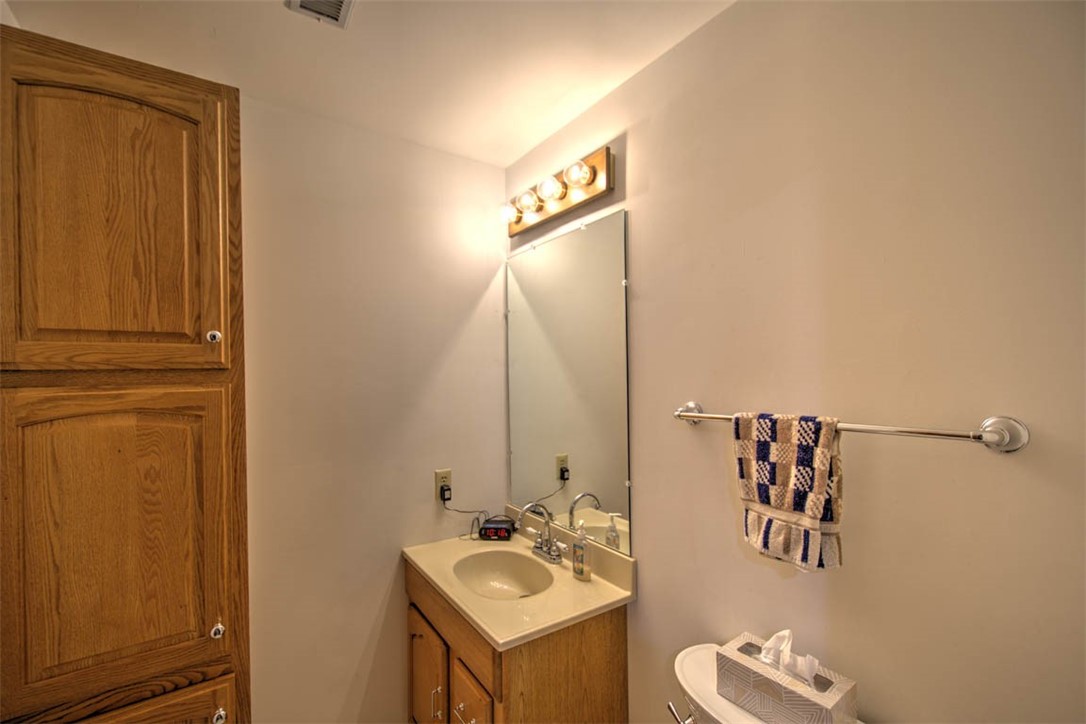 1424 Moundview Place Decatur, IL 62526 - Photo 36 of 43