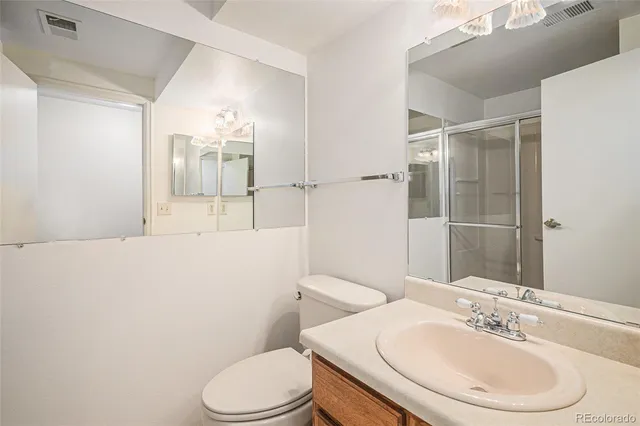 $580,000 | 16 Shetland Court, Highlands Ranch, CO 80130