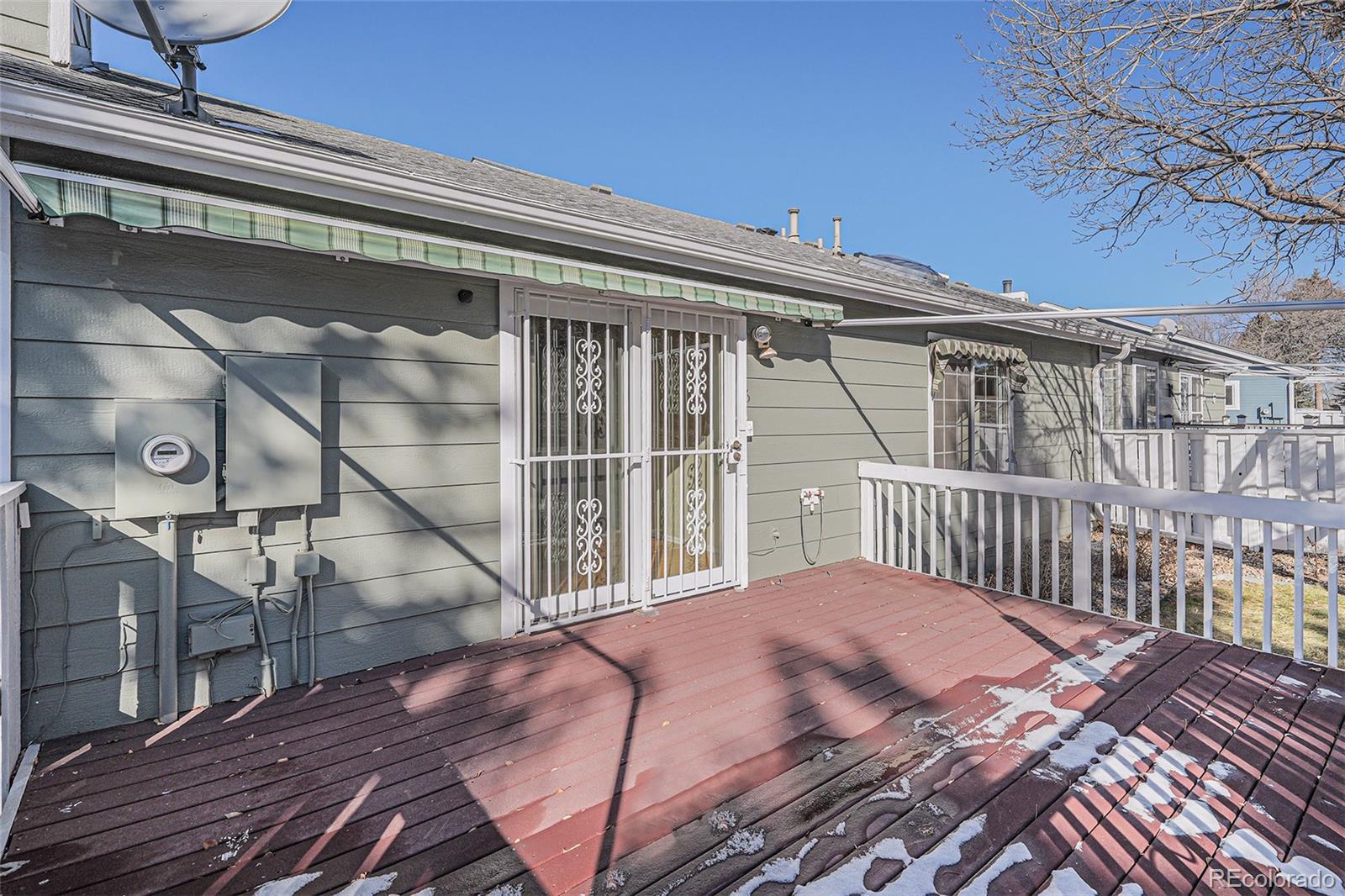 16 Shetland Court Highlands Ranch, CO 80130 - Photo 20 of 25 a view of a roof deck