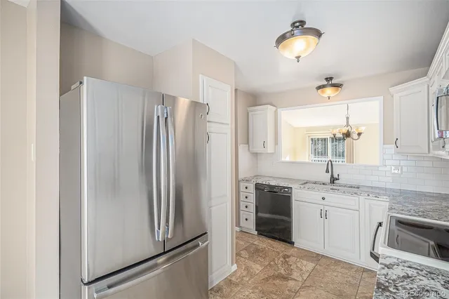 $580,000 | 16 Shetland Court, Highlands Ranch, CO 80130