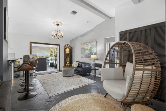 $915,000 | 15773 85th Road North, The Acreage, FL 33470