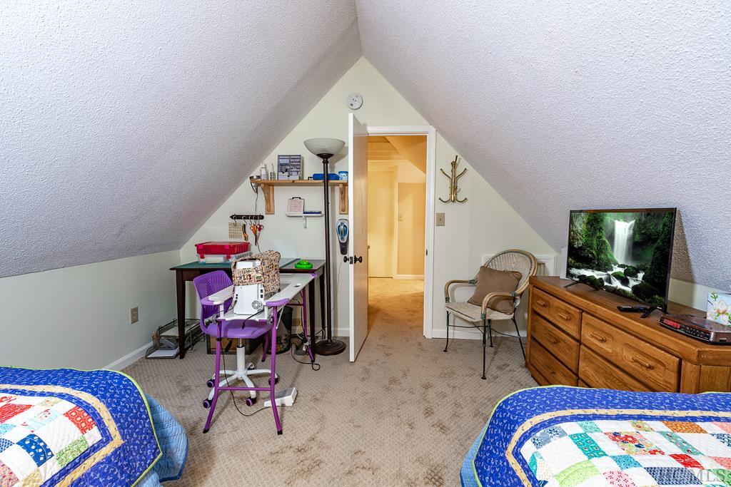 69 Chestnut Ridge, Unit 7 Sapphire, NC 28774 - Photo 25 of 28 Gallery Image 25