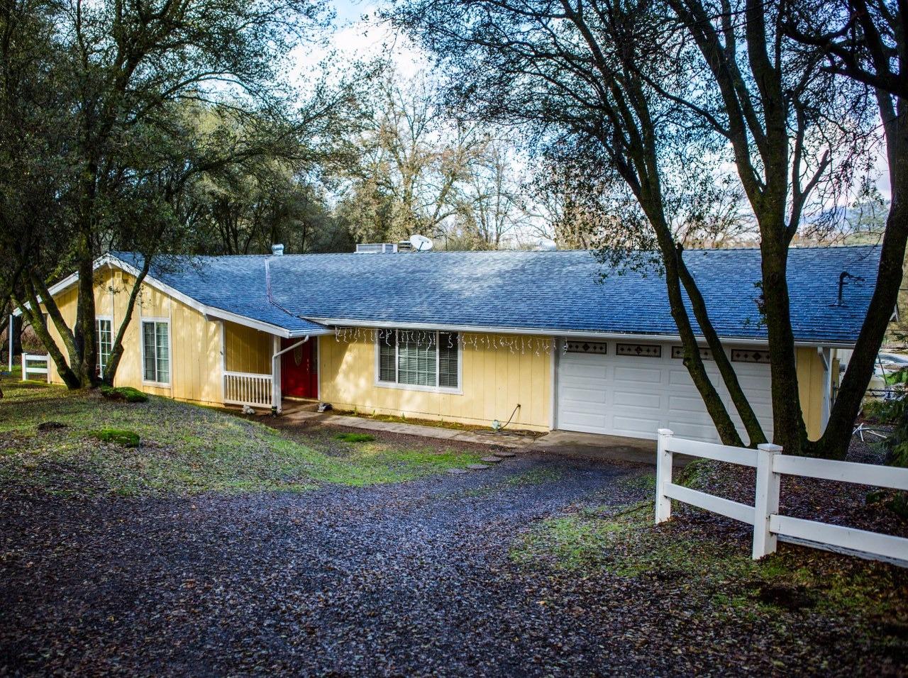 31809 Sioux Road Coarsegold, CA 93614 - Photo 1 of 39 Gallery Image 1