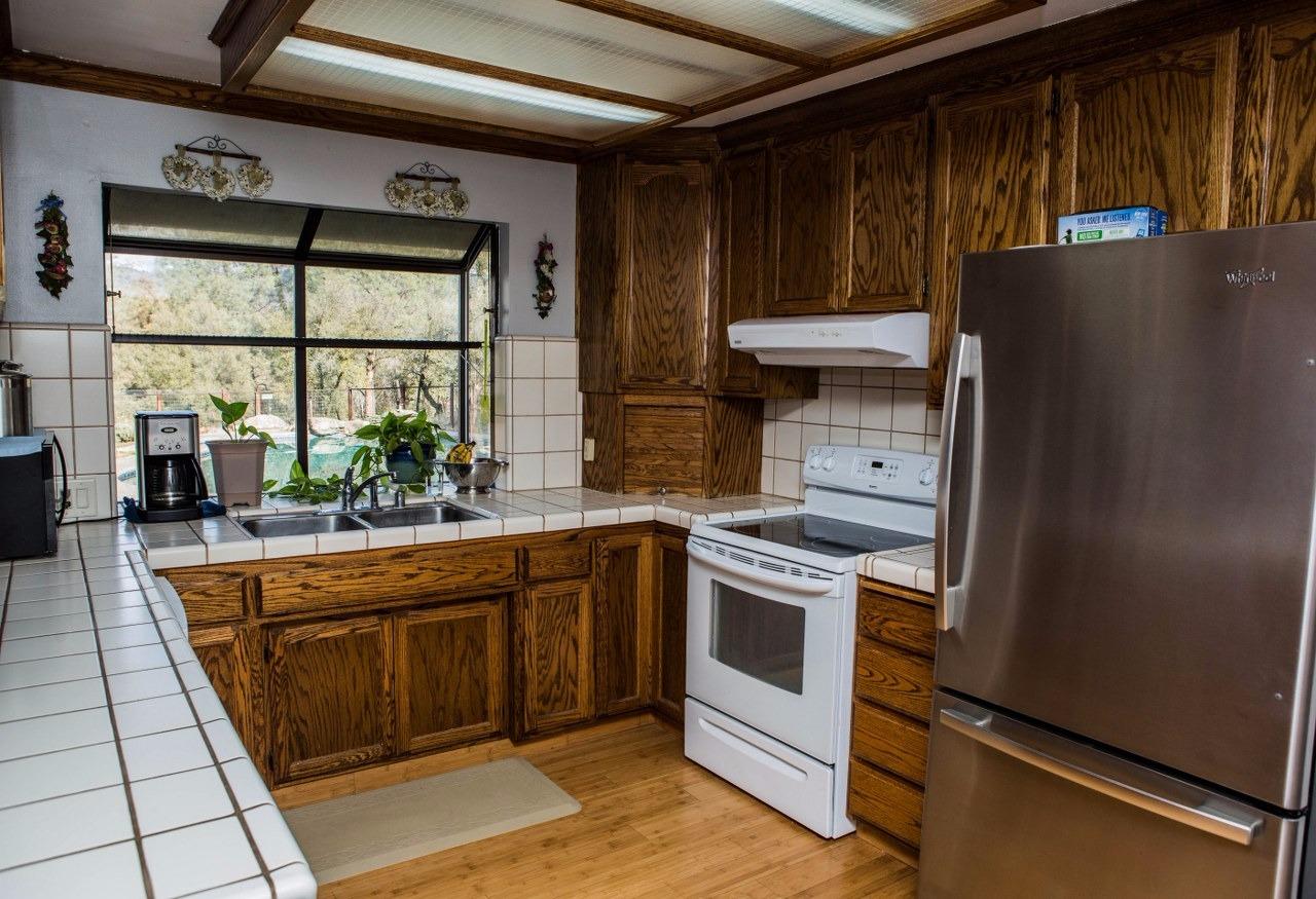 31809 Sioux Road Coarsegold, CA 93614 - Photo 15 of 39 Gallery Image 15