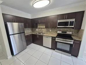 $3,350 | 3614 Taylor Street, Hollywood, FL 33021