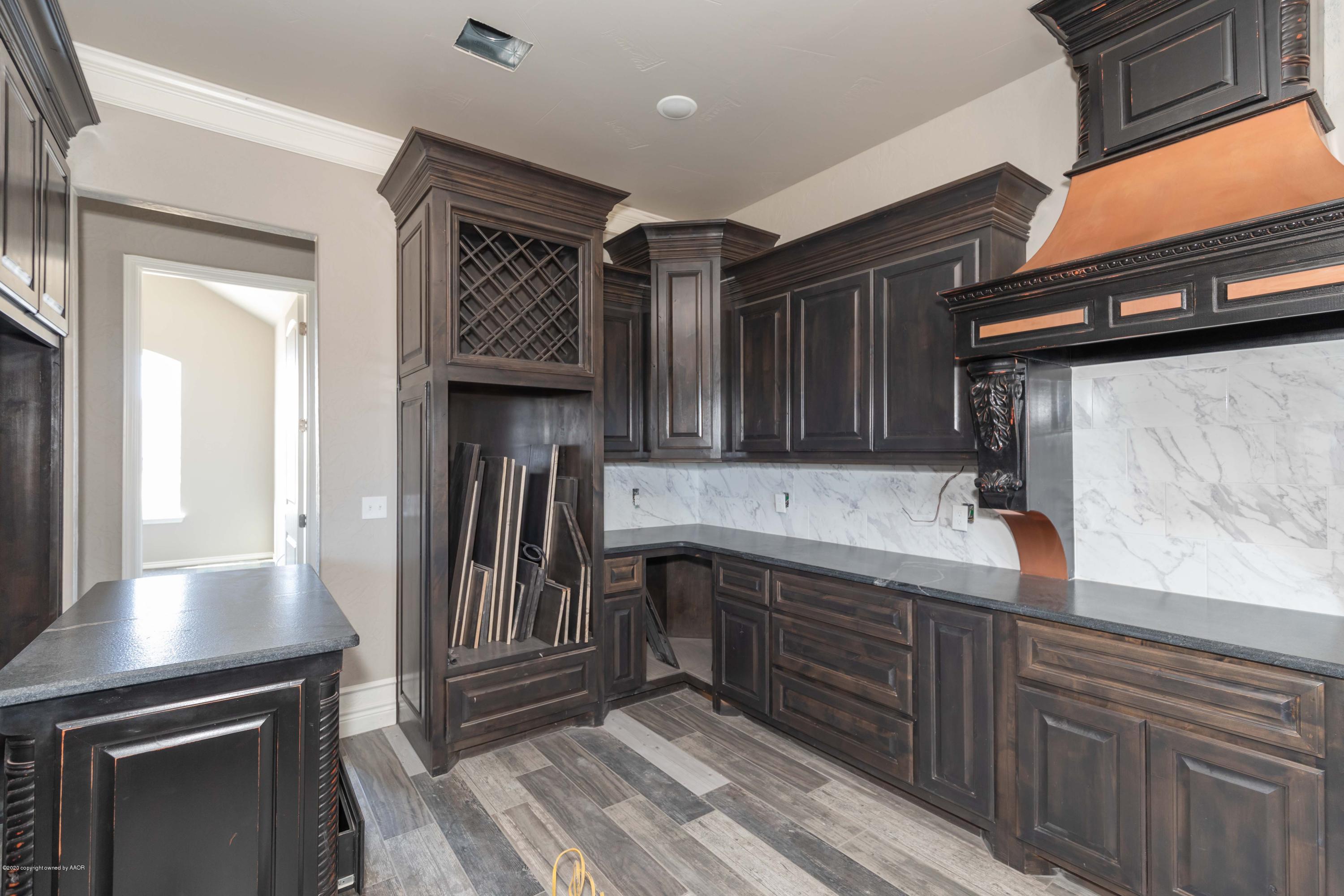 17800 Quail Crossing Road Amarillo, TX 79124 - Photo 6 of 24 KITCHEN VIEW 2