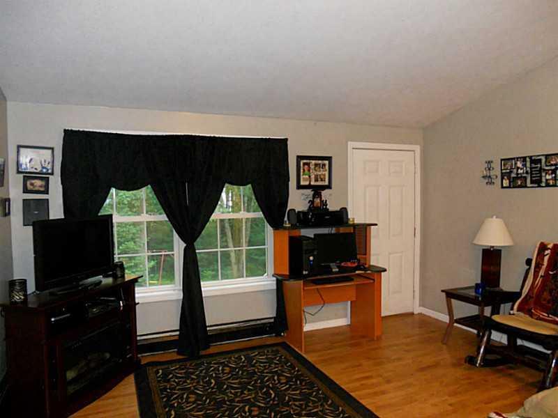 92 Granit Ridge Road Waterboro, ME 04087 - Photo 12 of 17 Living Room.