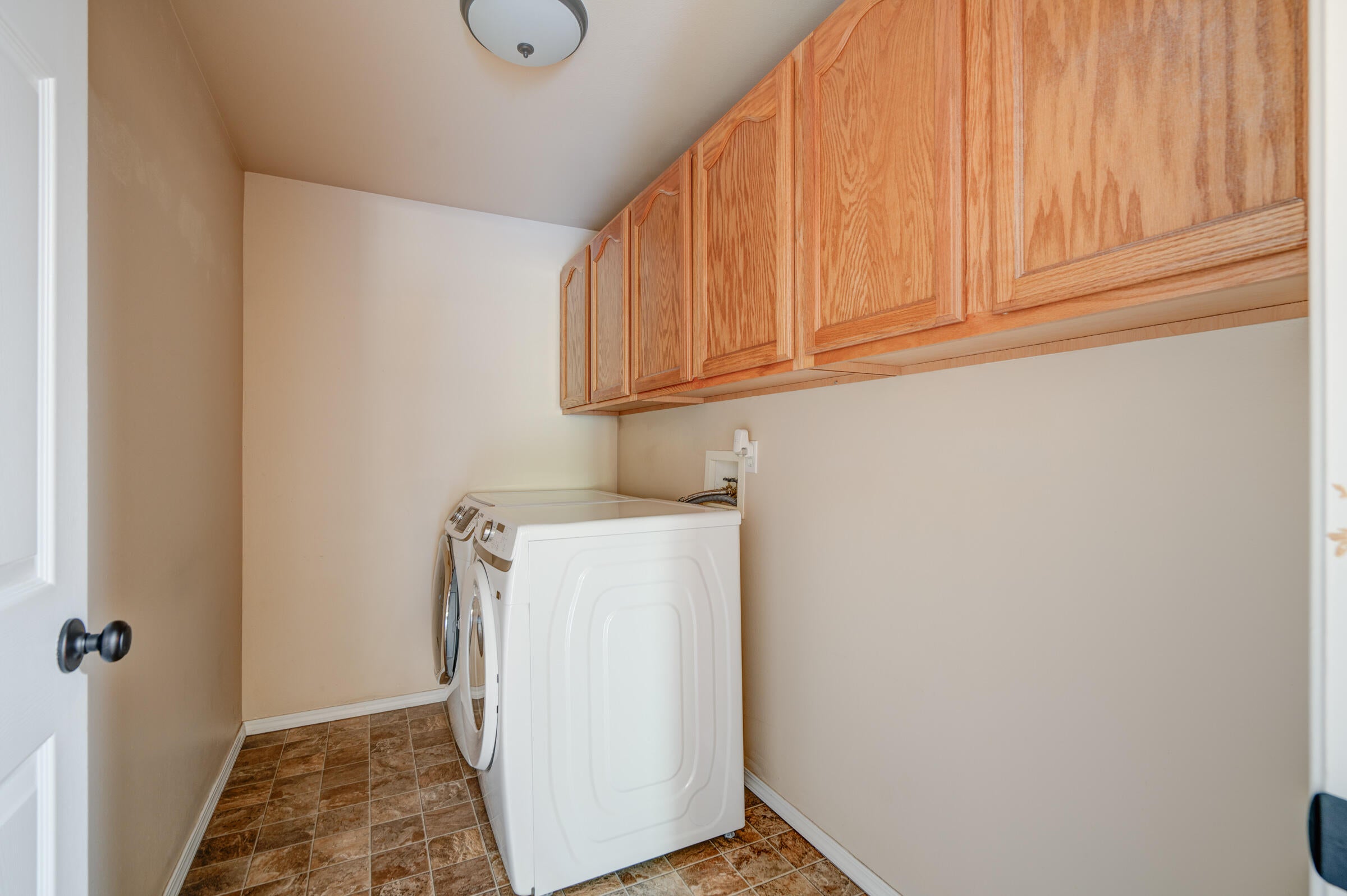 1933 Southwest 35th Place Redmond, OR 97756 - Photo 20 of 27 133_1933 SW 35th_Pro Property Photos_Ben