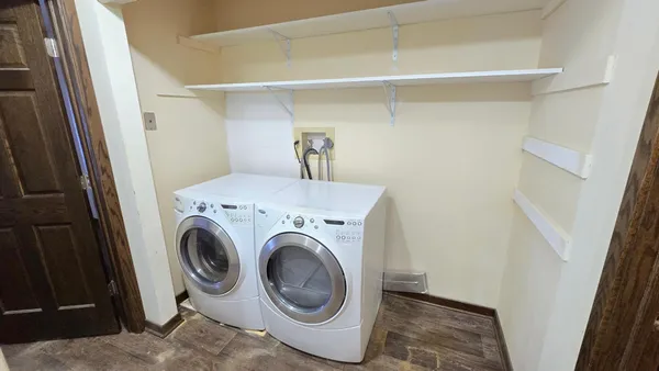 $129,900 | 35 Nathan Lane North, Unit 114, Plymouth, MN 55441