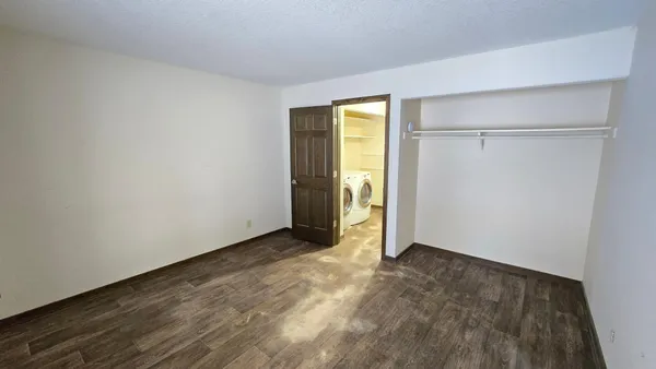 $129,900 | 35 Nathan Lane North, Unit 114, Plymouth, MN 55441