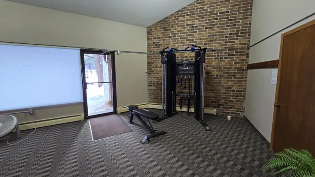 $129,900 | 35 Nathan Lane North, Unit 114, Plymouth, MN 55441