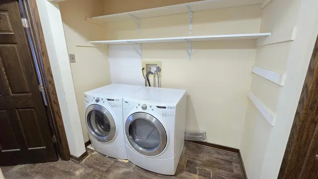 $139,900 | 35 Nathan Lane North, Unit 114, Plymouth, MN 55441