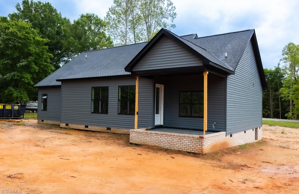 387 Vernon Road Reidsville, NC 27320 - Photo 9 of 11