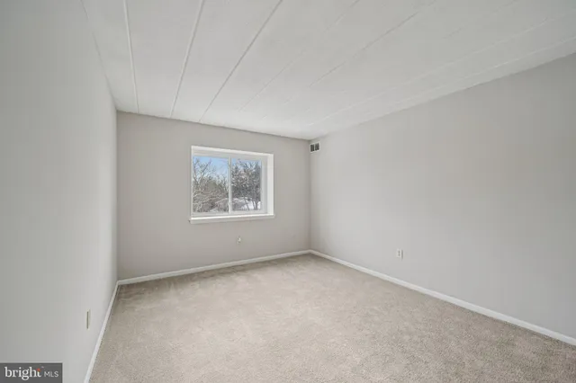 $155,000 | 207 Sussex House Cherry Hill, Cherry Hill, NJ 08034