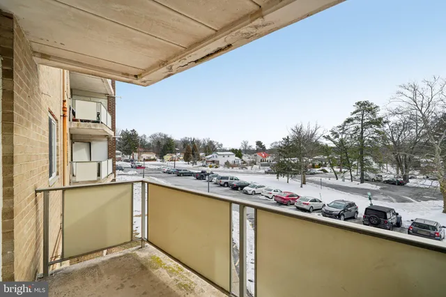 $155,000 | 207 Sussex House Cherry Hill, Cherry Hill, NJ 08034