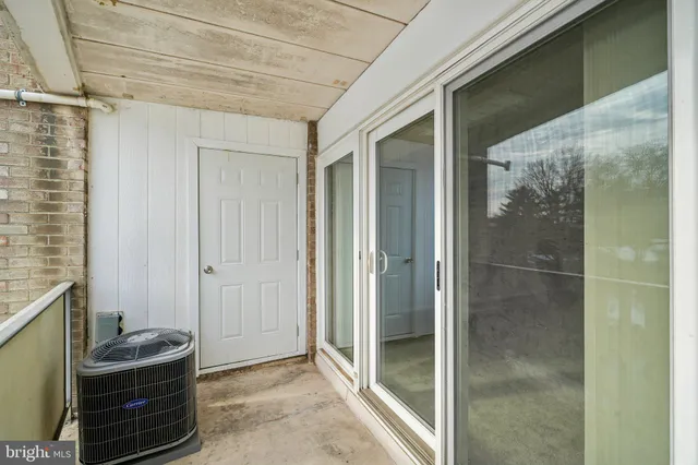 $155,000 | 207 Sussex House Cherry Hill, Cherry Hill, NJ 08034