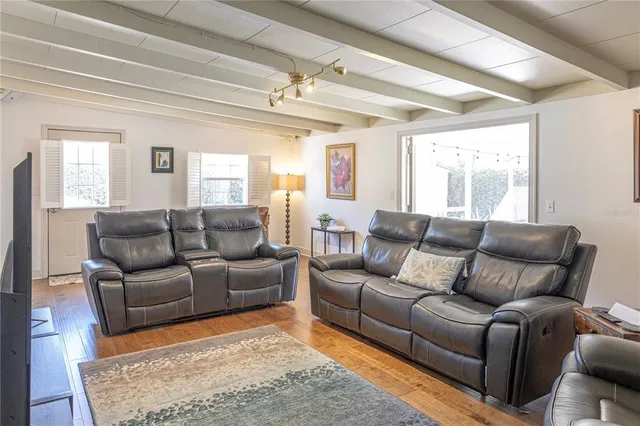 $3,250 | 327 Easton Drive, Lakeland, FL 33803