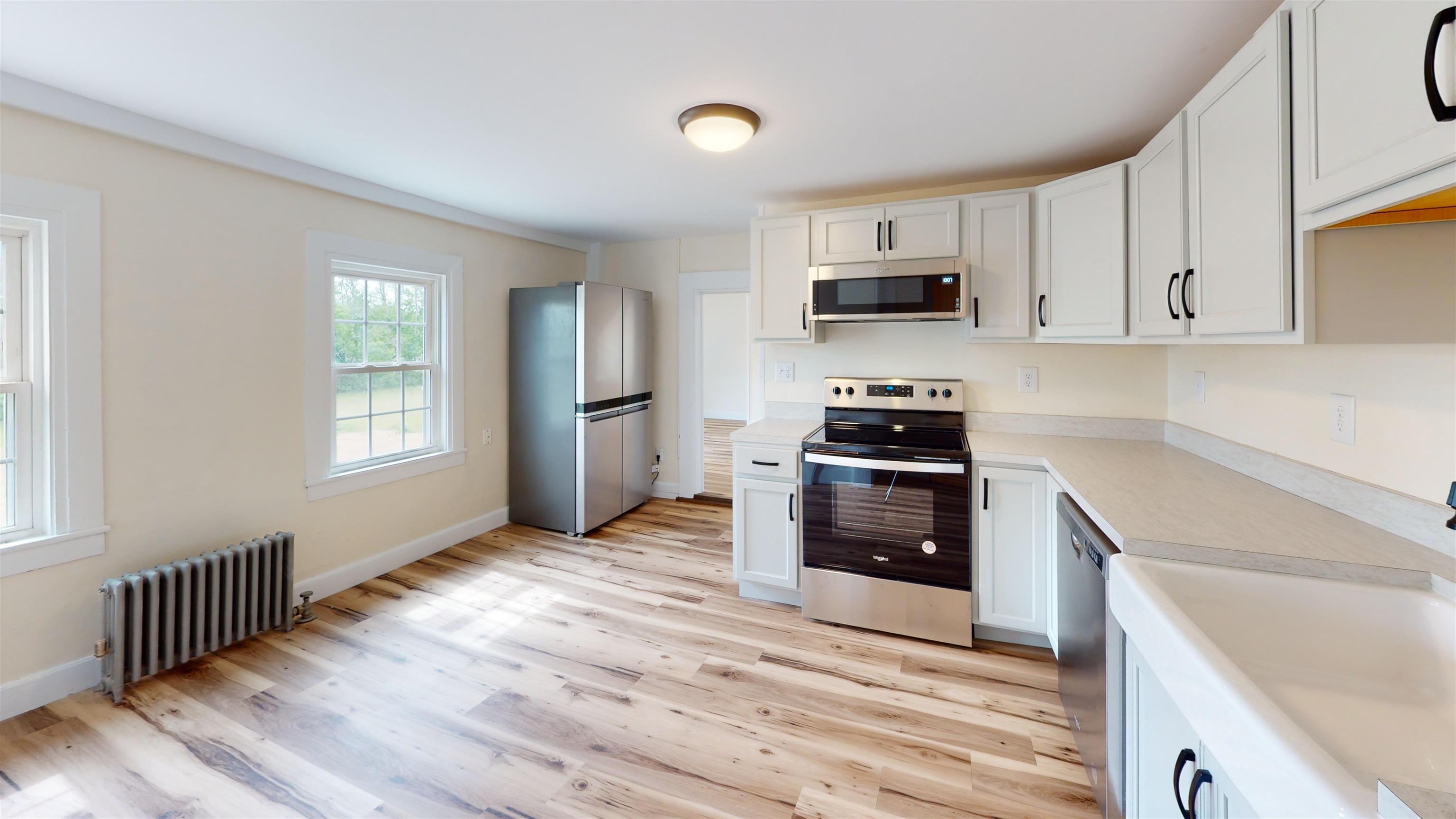 140 Pleasant Street, Unit 2 Epping, NH 03042 - Photo 15 of 31 Gallery Image 15