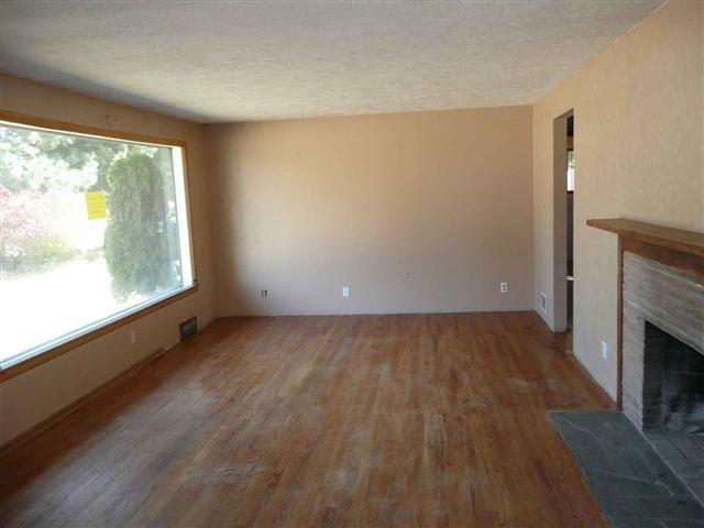 1708 South McDonald Road Spokane Valley, WA 99216 - Photo 2 of 9