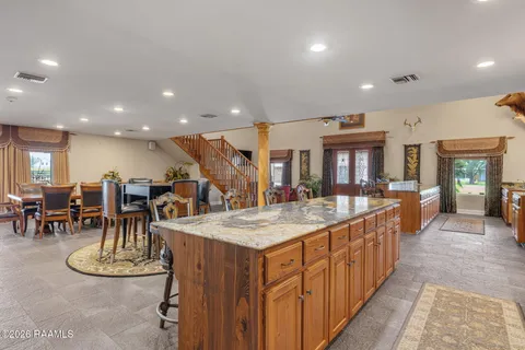 $800,000 | 1024 Decoux Road, St. Martinville, LA 70582