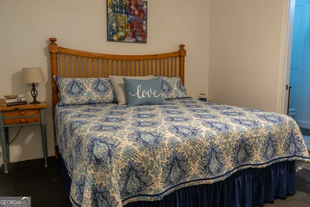 a view of a workspace with furniture