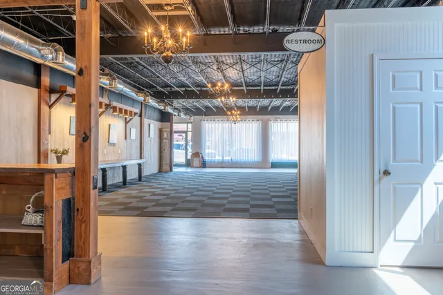 $850,000 | 18 West Currahee Street, Toccoa, GA 30577