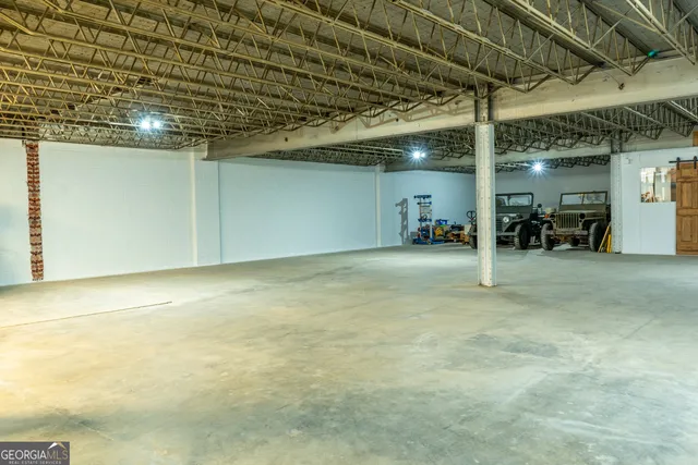 $850,000 | 18 West Currahee Street, Toccoa, GA 30577