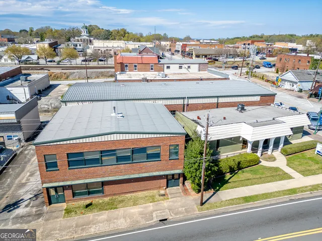 $850,000 | 18 West Currahee Street, Toccoa, GA 30577