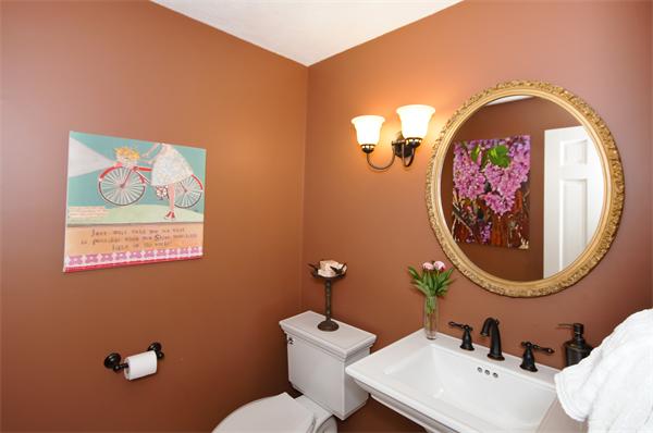 41 Sanderson Road Lexington, MA 02420 - Photo 14 of 29 Gallery Image 14