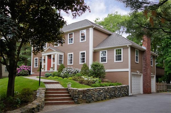 41 Sanderson Road Lexington, MA 02420 - Photo 2 of 29 Gallery Image 2