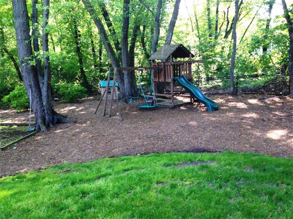 41 Sanderson Road Lexington, MA 02420 - Photo 28 of 29 Gallery Image 28