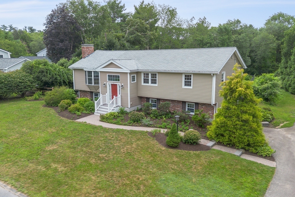 5 Mallard Road Acton, MA 01720 - Photo 1 of 41 Gallery Image 1