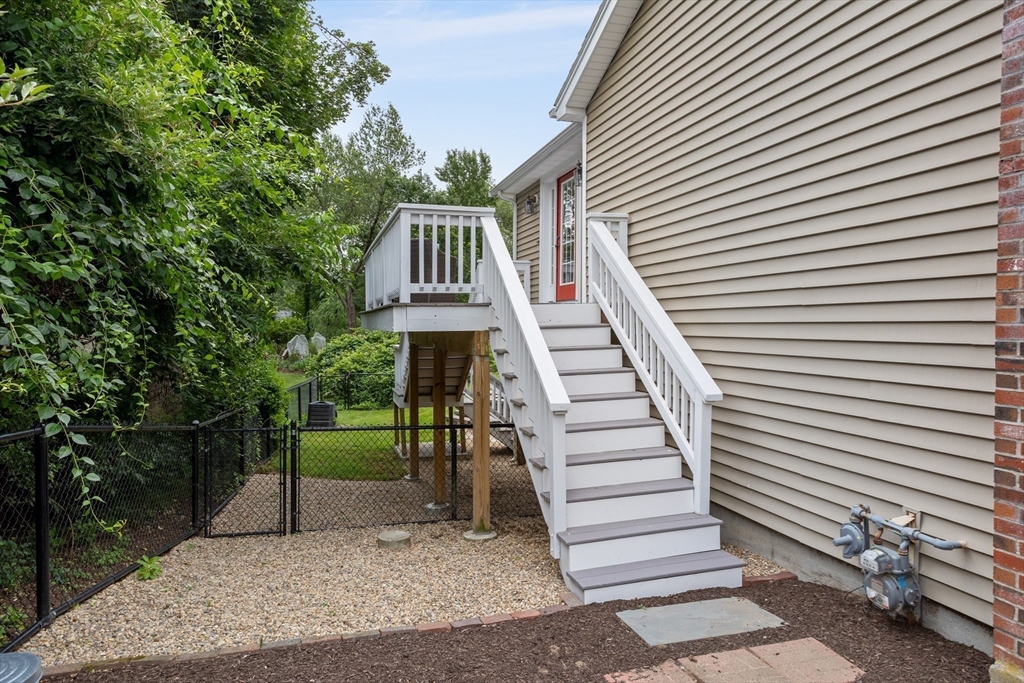5 Mallard Road Acton, MA 01720 - Photo 32 of 41 Gallery Image 32