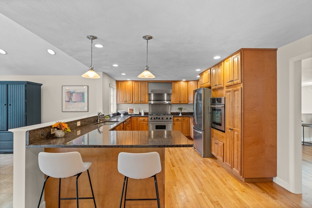5 Mallard Road Acton, MA 01720 - Photo 6 of 41 Gallery Image 6