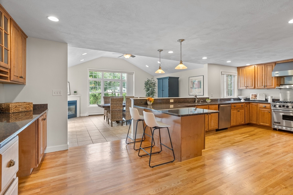 5 Mallard Road Acton, MA 01720 - Photo 8 of 41 Gallery Image 8