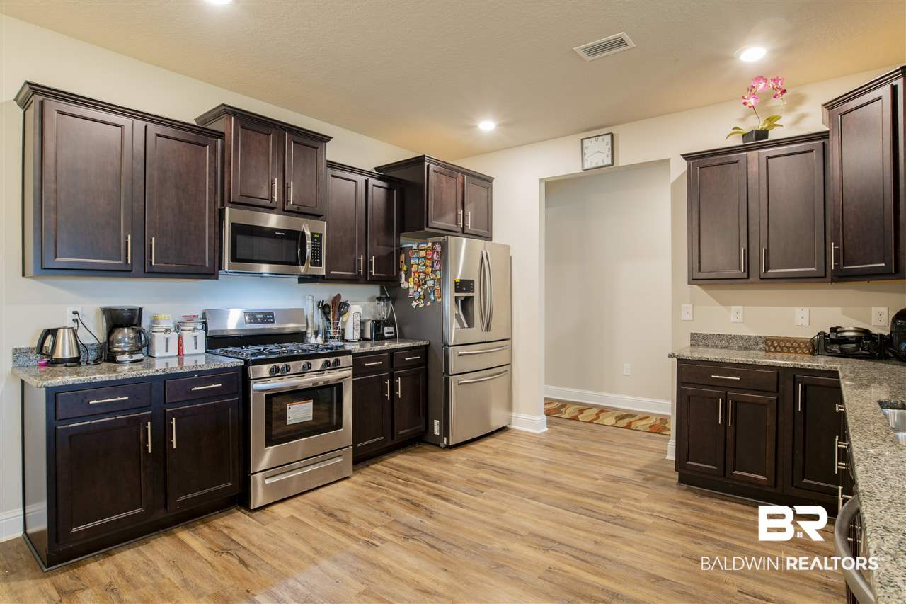 13108 Sanderling Loop Daphne, AL 36527 - Photo 7 of 33 Kitchen
