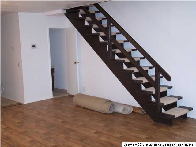 36 Rumson Road Staten Island, NY 10314 - Photo 3 of 5 Additional Photo