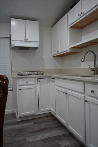 $130,000 | 9801 Oaks Street, Tampa, FL 33635