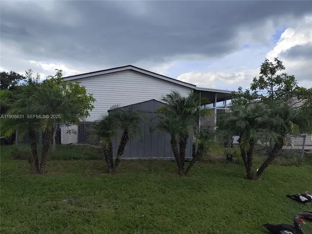 $130,000 | 9801 Oaks Street, Tampa, FL 33635